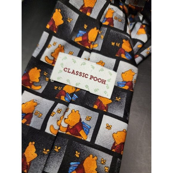 Classic Pooh Winnie The Pooh 100% Silk Tie Honey Bee Cute - Picture 3 of 4